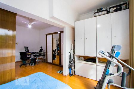 Casa à venda com 342m², 5 quartos e 2 vagas Casa à venda com 342m², 5 quartos e 2 vagasCasa 1 - Quarto 2