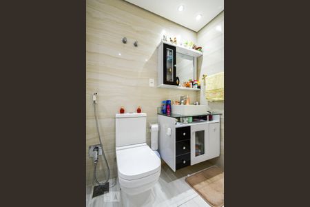 Apartamento à venda com 106m², 2 quartos e 1 vaga Apartamento à venda com 106m², 2 quartos e 1 vagaSuíte - Banheiro