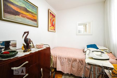 Apartamento à venda com 106m², 2 quartos e 1 vaga Apartamento à venda com 106m², 2 quartos e 1 vagaQuarto de Serviço
