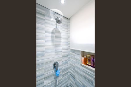 Apartamento à venda com 106m², 2 quartos e 1 vaga Apartamento à venda com 106m², 2 quartos e 1 vagaBanheiro Social