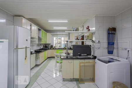 Casa à venda com 430m², 4 quartos e 2 vagasCozinha e Área de Serviço