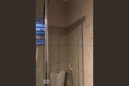 Casa à venda com 90m², 2 quartos e 2 vagasBanheiro 2