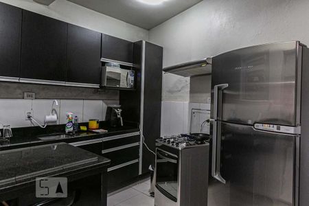 Casa à venda com 90m², 2 quartos e 2 vagasCozinha 1