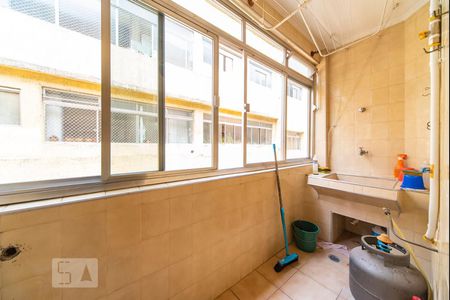 Apartamento para alugar com 80m², 3 quartos e 1 vagaÁrea de Serviço