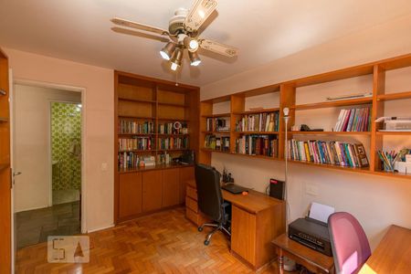 Apartamento para alugar com 140m², 4 quartos e 2 vagas Apartamento para alugar com 140m², 4 quartos e 2 vagasQuarto 3