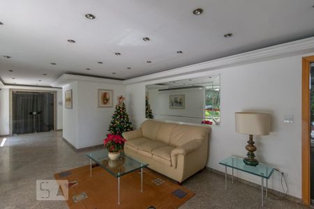 Apartamento para alugar com 140m², 4 quartos e 2 vagas Apartamento para alugar com 140m², 4 quartos e 2 vagasHall de Entrada