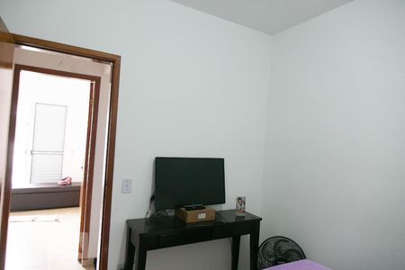 Casa de condomínio à venda com 60m², 2 quartos e 1 vagaSuíte 2