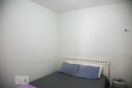 Casa de condomínio à venda com 60m², 2 quartos e 1 vagaSuíte 2