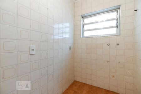 Casa à venda com 275m², 3 quartos e 5 vagas Casa à venda com 275m², 3 quartos e 5 vagasDispensa