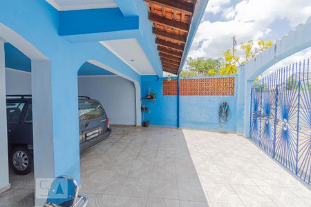 Casa à venda com 600m², 7 quartos e 6 vagas Casa à venda com 600m², 7 quartos e 6 vagasGaragem