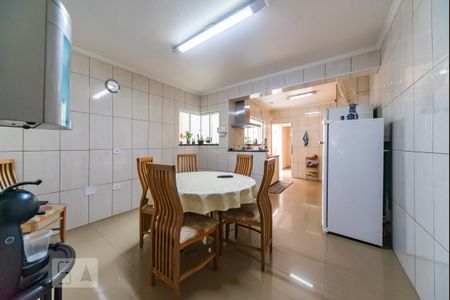 Casa à venda com 270m², 5 quartos e 4 vagas Casa à venda com 270m², 5 quartos e 4 vagasCopa