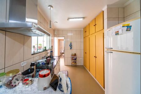 Casa à venda com 270m², 5 quartos e 4 vagas Casa à venda com 270m², 5 quartos e 4 vagasCozinha