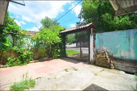 Casa à venda com 90m², 2 quartos e 1 vagaPátio