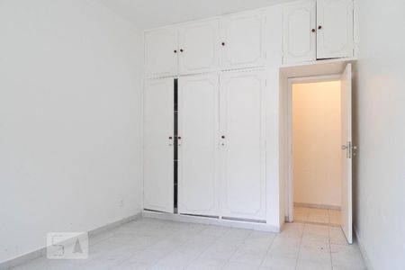 Casa à venda com 409m², 4 quartos e sem vaga Casa à venda com 409m², 4 quartos e sem vagaQuarto 3