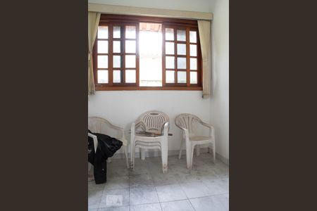 Casa à venda com 409m², 4 quartos e sem vaga Casa à venda com 409m², 4 quartos e sem vagaQuarto de serviço