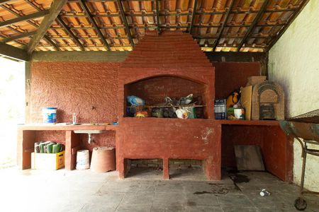 Casa à venda com 409m², 4 quartos e sem vaga Casa à venda com 409m², 4 quartos e sem vagaChurrasqueira 2