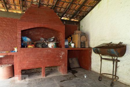 Casa à venda com 409m², 4 quartos e sem vaga Casa à venda com 409m², 4 quartos e sem vagaChurrasqueira 2