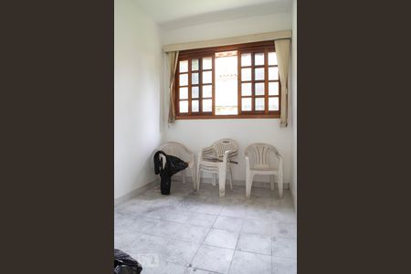 Casa à venda com 409m², 4 quartos e sem vaga Casa à venda com 409m², 4 quartos e sem vagaQuarto de serviço