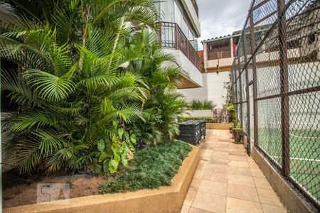 Apartamento à venda com 156m², 4 quartos e 2 vagasÁrea comum