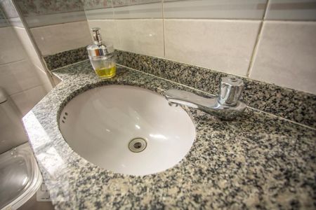 Apartamento à venda com 156m², 4 quartos e 2 vagasLavabo - Torneira