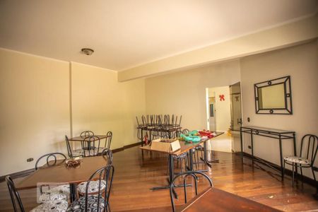 Apartamento à venda com 156m², 4 quartos e 2 vagasÁrea comum - Salão de festas