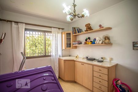 Apartamento à venda com 156m², 4 quartos e 2 vagasQuarto 4