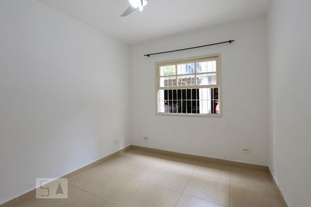 Suíte de apartamento para alugar com 2 quartos, 72m² em Vila Olímpia, São Paulo