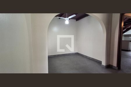 Suíte 1 de casa para alugar com 4 quartos, 250m² em Campeche, Florianópolis