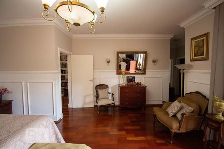 Casa à venda com 600m², 4 quartos e 1 vaga Casa à venda com 600m², 4 quartos e 1 vagasuíte 1