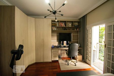 Casa à venda com 600m², 4 quartos e 1 vaga Casa à venda com 600m², 4 quartos e 1 vagasuíte 3