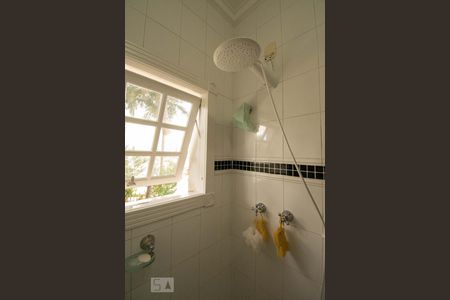 Casa à venda com 600m², 4 quartos e 1 vaga Casa à venda com 600m², 4 quartos e 1 vagaBanheiro da Suíte 4