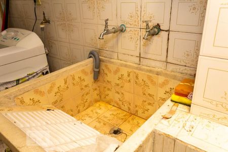 Casa à venda com 160m², 2 quartos e 2 vagas Casa à venda com 160m², 2 quartos e 2 vagasÁrea de Serviço