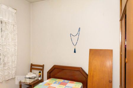 Casa à venda com 160m², 2 quartos e 2 vagas Casa à venda com 160m², 2 quartos e 2 vagasQuarto 2