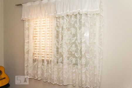 Casa à venda com 160m², 2 quartos e 2 vagas Casa à venda com 160m², 2 quartos e 2 vagasQuarto 2