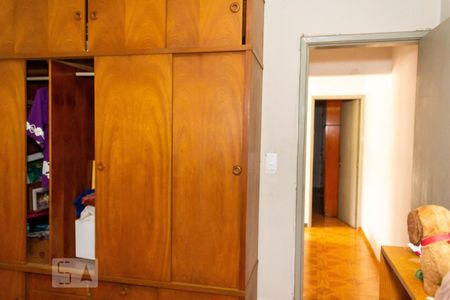 Casa à venda com 160m², 2 quartos e 2 vagas Casa à venda com 160m², 2 quartos e 2 vagasQuarto 2