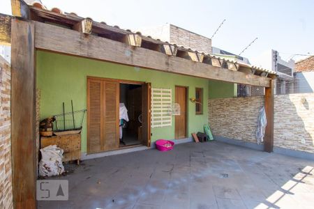 Casa à venda com 227m², 4 quartos e 1 vaga Casa à venda com 227m², 4 quartos e 1 vagaSacada