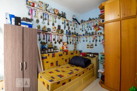 Casa à venda com 227m², 4 quartos e 1 vaga Casa à venda com 227m², 4 quartos e 1 vagaQuarto 2