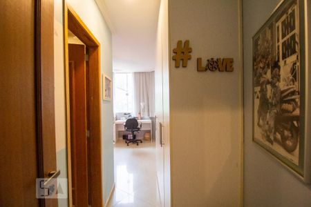 Casa para alugar com 320m², 6 quartos e 2 vagas Casa para alugar com 320m², 6 quartos e 2 vagasSuíte 2