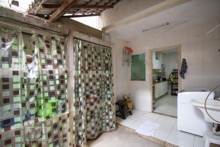 Casa à venda com 230m², 3 quartos e 3 vagasÁrea de Serviço