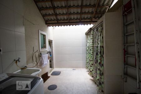 Casa à venda com 230m², 3 quartos e 3 vagasÁrea de Serviço