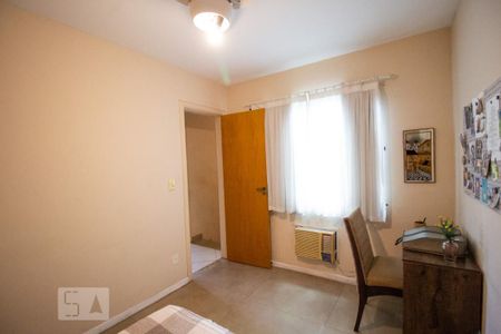 Casa à venda com 230m², 3 quartos e 3 vagasQuarto 2