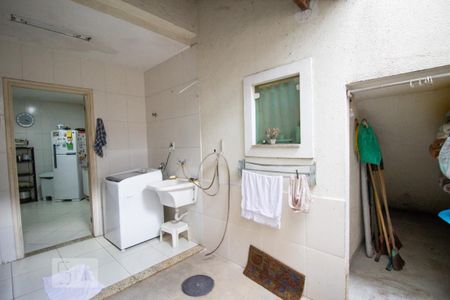 Casa à venda com 230m², 3 quartos e 3 vagasÁrea de Serviço