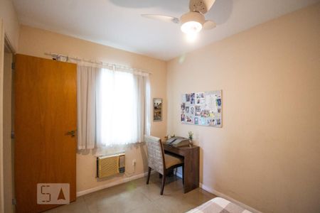 Casa à venda com 230m², 3 quartos e 3 vagasQuarto 2