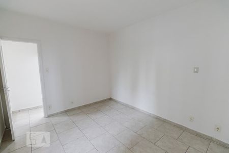 Apartamento para alugar com 74m², 3 quartos e 1 vaga Apartamento para alugar com 74m², 3 quartos e 1 vagaQuarto 2