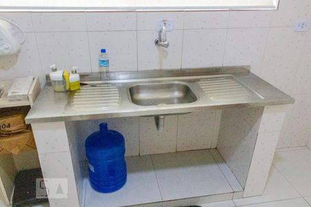 Casa à venda com 300m², 3 quartos e 6 vagas Casa à venda com 300m², 3 quartos e 6 vagasPia