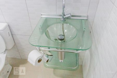 Casa à venda com 300m², 3 quartos e 6 vagas Casa à venda com 300m², 3 quartos e 6 vagasPia