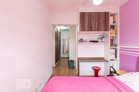 Apartamento à venda com 100m², 3 quartos e 1 vaga Apartamento à venda com 100m², 3 quartos e 1 vagaSuíte