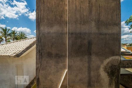 Casa à venda com 250m², 5 quartos e 2 vagas Casa à venda com 250m², 5 quartos e 2 vagasVista do quarto 2