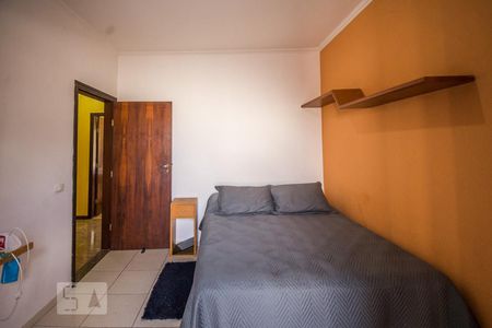 Casa à venda com 250m², 5 quartos e 2 vagas Casa à venda com 250m², 5 quartos e 2 vagasQuarto 1