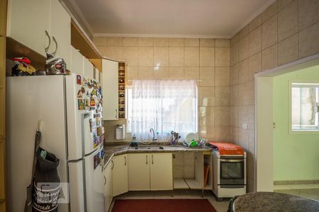 Casa à venda com 250m², 5 quartos e 2 vagas Casa à venda com 250m², 5 quartos e 2 vagasCozinha